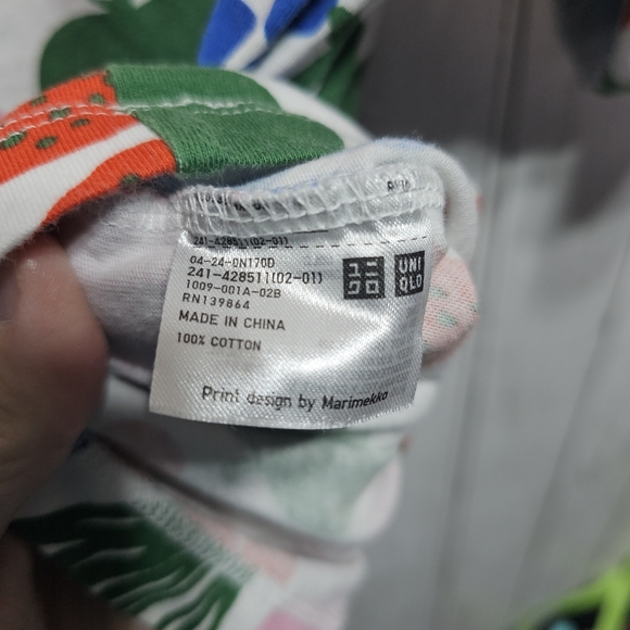 Uniqlo x Marimekko Women's Multicolor Print Short Sleeve Cotton Shirt Size Small - Picture 6 of 7